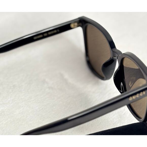 Gucci Polarized GG1346SK 002 Sunglasses - Picture 5 of 8